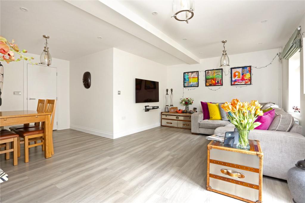 Additional image 4 of Arden Court, Arden Grove, Harpenden, Hertfordshire, AL5