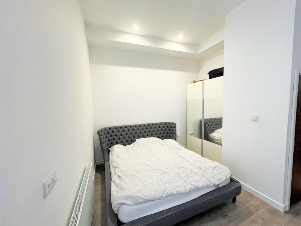 Additional image 7 of Bellmont Lodge, Sterling Court, Hertfordshire, AL7