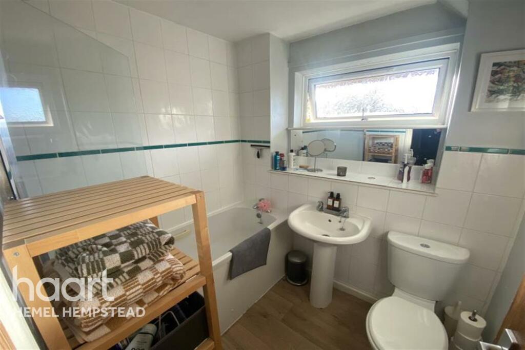 Additional image 7 of Russett House