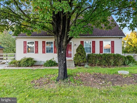 Primary image of 713 W Myrtle Street, Littlestown, PA 17340