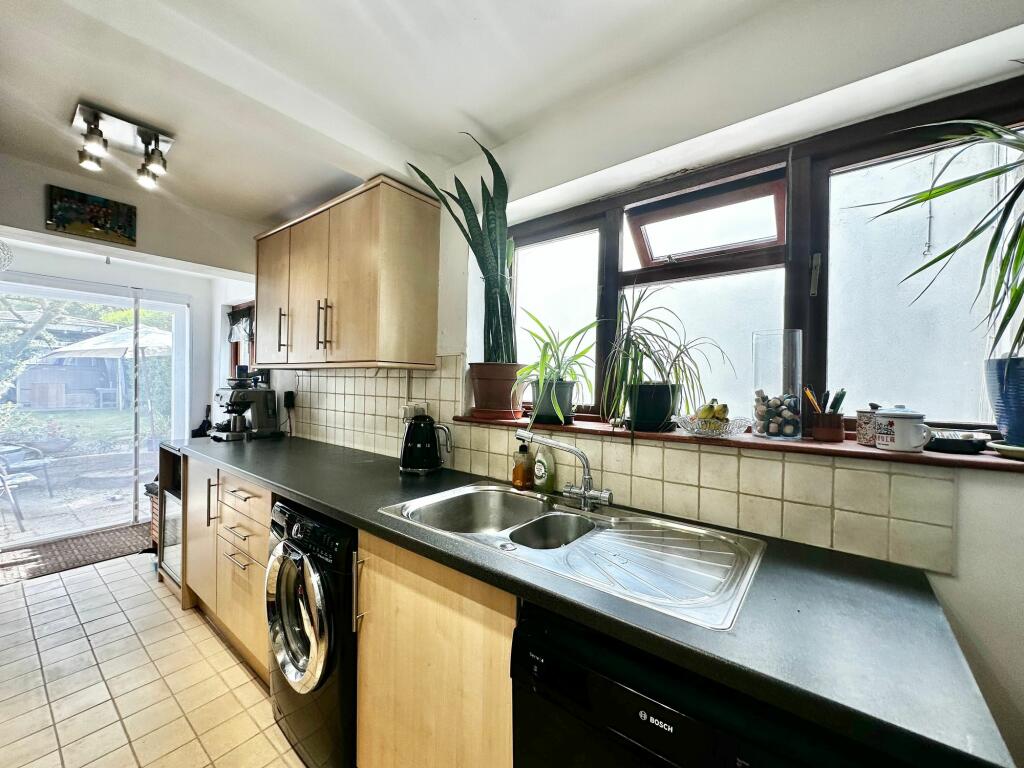 Additional image 8 of Seaton Road, London Colney, AL2