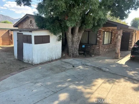 13564 Beaver Street, Sylmar, CA 91342