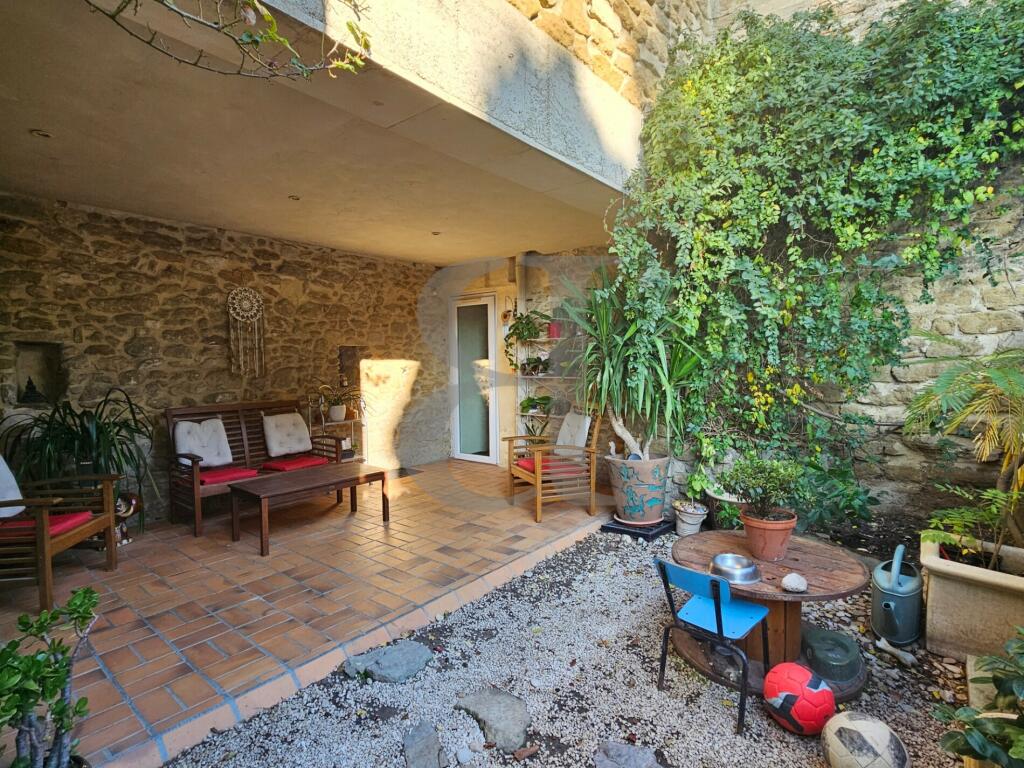 Additional image 2 of Sainte-Cecile-Les-Vignes, Provence-Alpes-Cote d'Azur, 84290, France