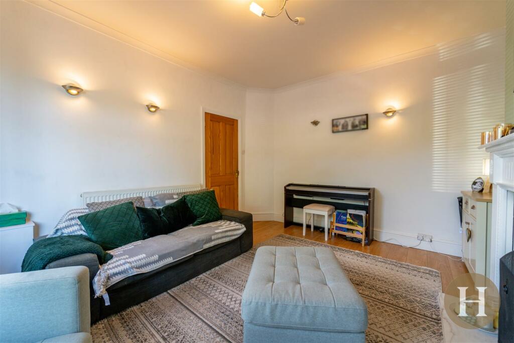 Additional image 4 of Court Oak Road, Birmingham, B32