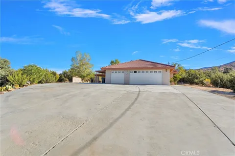 9329 Oasis Road, Pinon Hills, CA 92372