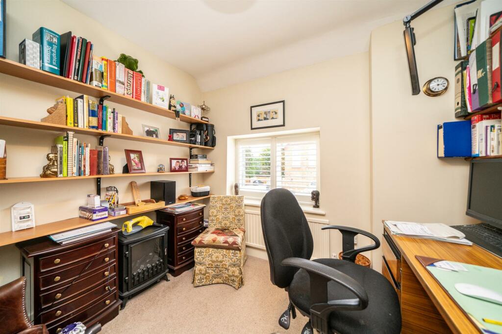 Additional image 19 of Church Crescent, St. Albans