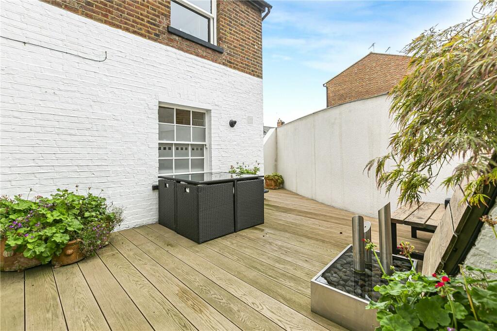 Additional image 4 of Alma Road, St. Albans, Hertfordshire