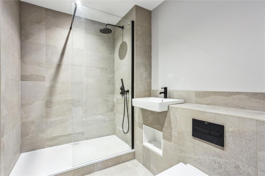 Additional image 10 of Flat 36, The Pressworks, Northwood St, Birmingham, B3