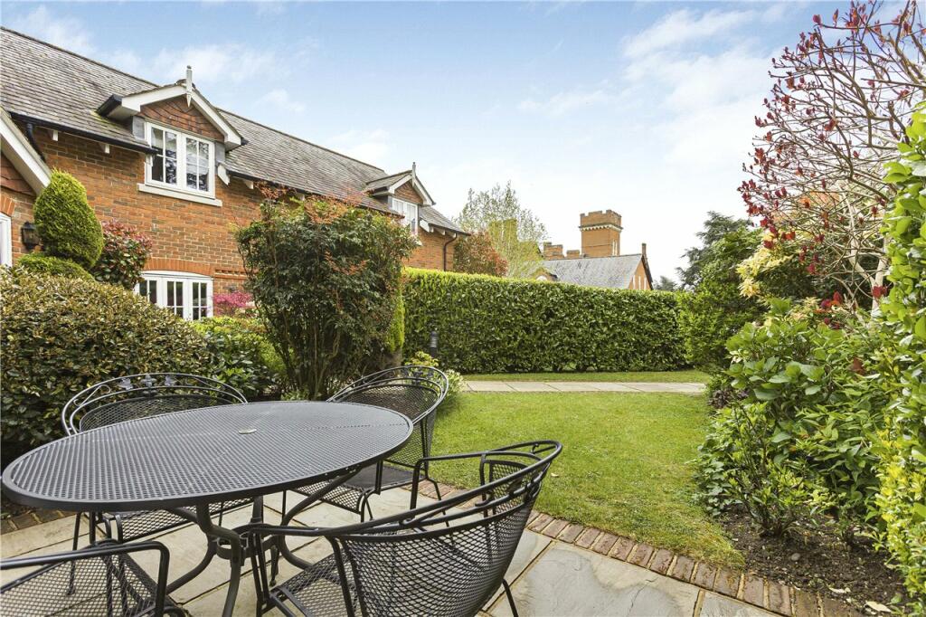 Additional image 16 of Bedwell Park, Cucumber Lane, Essendon, AL9