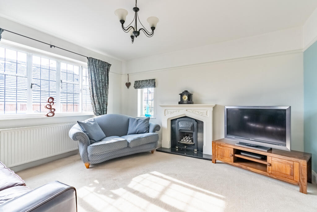 Additional image 6 of Watling Street, Park Street, St. Albans, Hertfordshire, AL2