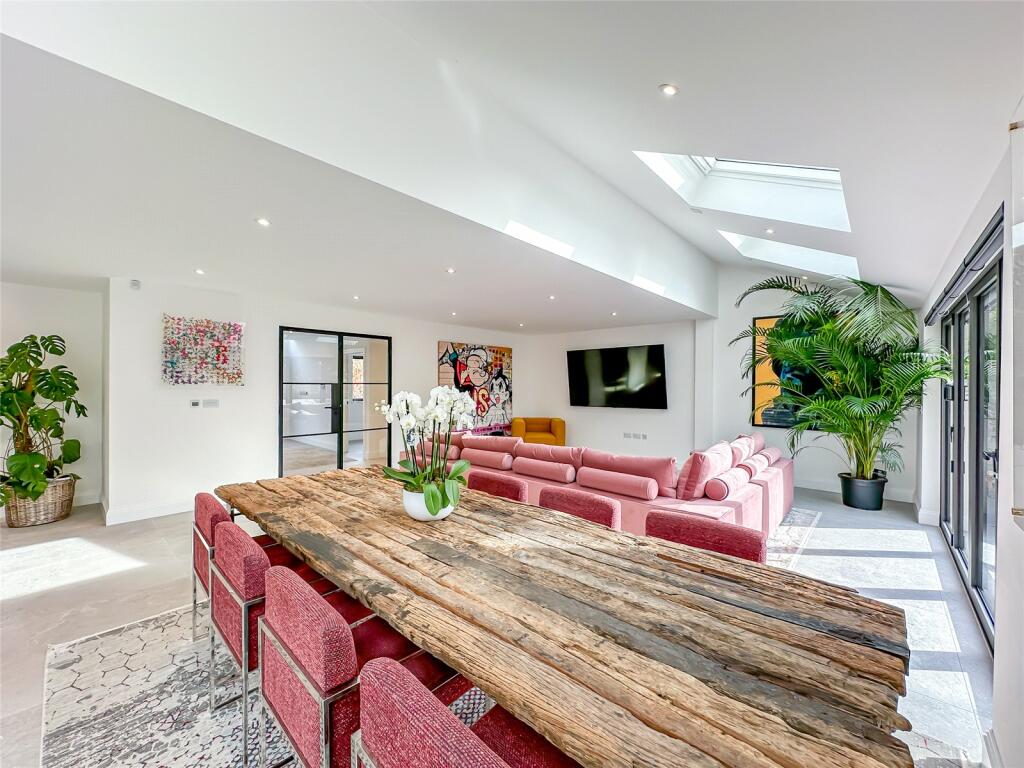 Additional image 5 of Silverwood Barns, St Albans Road, Sandridge, St. Albans, Hertfordshire, AL4
