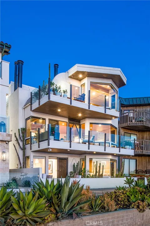 708 The Strand, Manhattan Beach, CA 90266