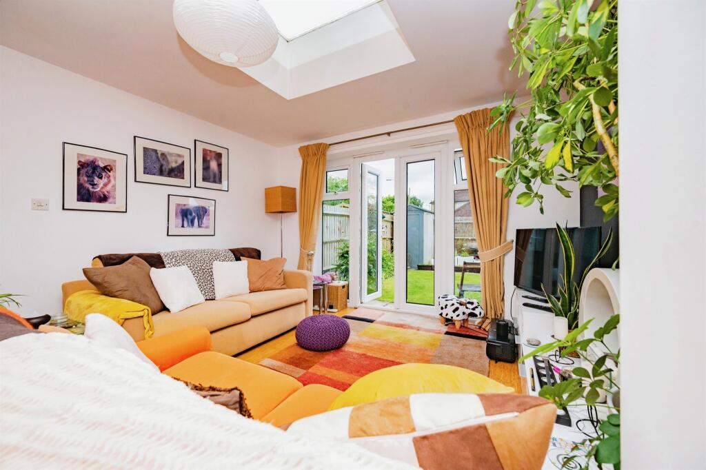 Additional image 15 of Harvey Road, London Colney, St. Albans