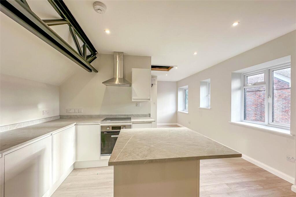 Additional image 11 of Crown House, Crown Street, Redbourn, Hertfordshire, AL3