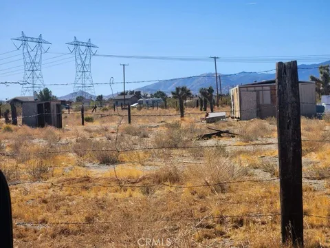 Primary image of 3425 Arcadia Rd, Phelan, CA 92371