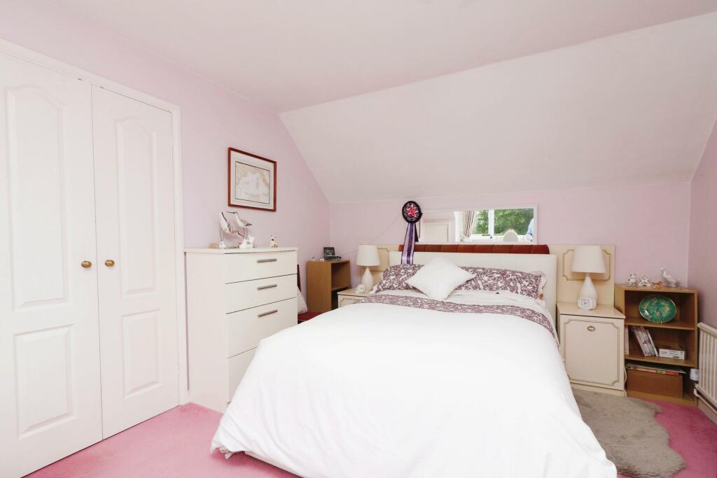 Additional image 9 of Hillside Way, Welwyn, Herts, AL6