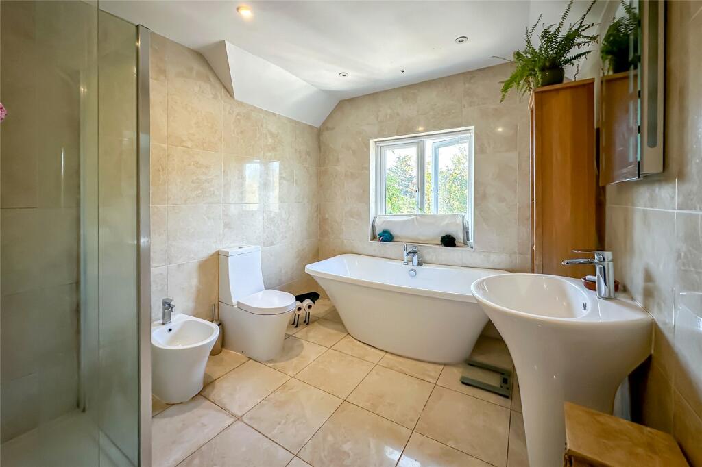 Additional image 12 of Radlett Road, Frogmore, St. Albans, Hertfordshire, AL2