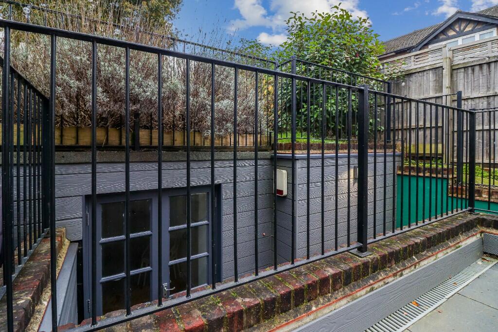 Additional image 25 of Folly Lane, St. Albans, Hertfordshire, AL3