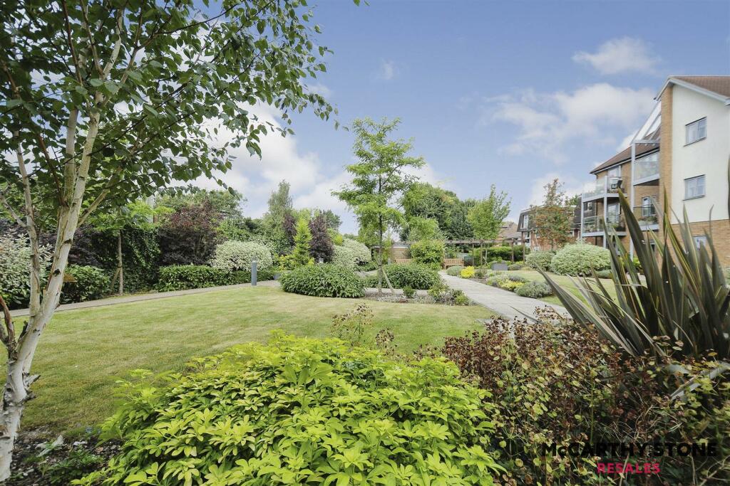 Additional image 21 of Eleanor House, 232 London Road, St Albans, Hertfordshire, AL1 1NR