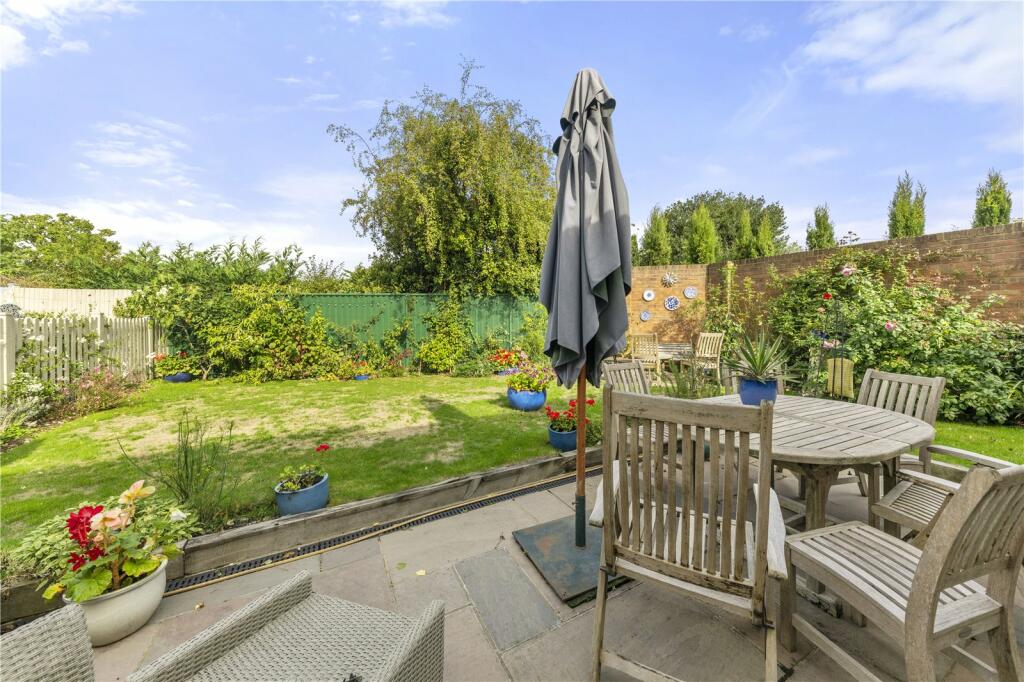 Additional image 14 of Orme Court, Essendon, Hertfordshire, AL9