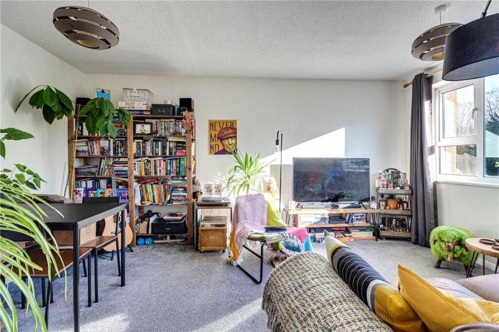 Additional image 7 of Bond Court, Harpenden, Hertfordshire