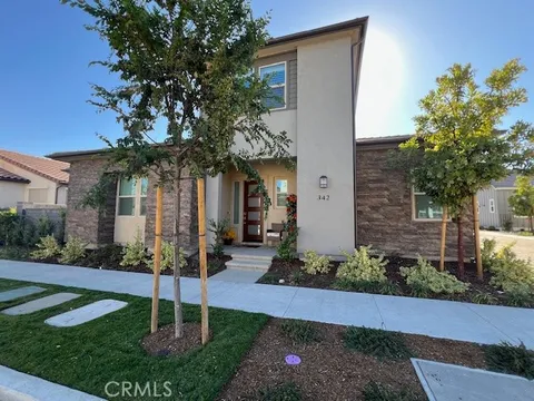 342 Sunrise Road, Rancho Mission Viejo, CA 92694
