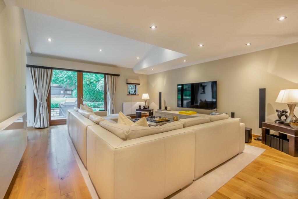 Additional image 6 of Park Street Lane, Park Street, St. Albans, Hertfordshire