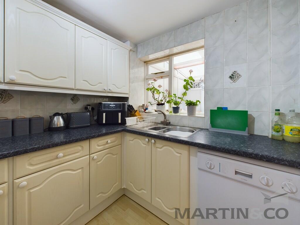 Additional image 10 of Cedarwood Drive, St Albans