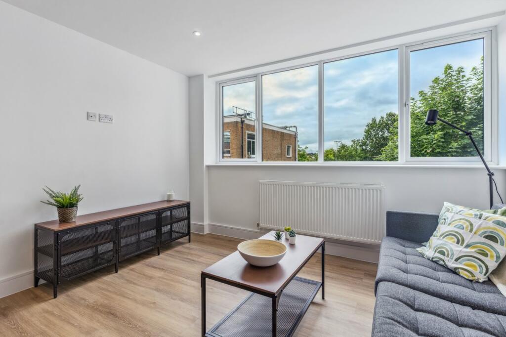 Additional image 8 of Vaughan Road, Harpenden, AL5