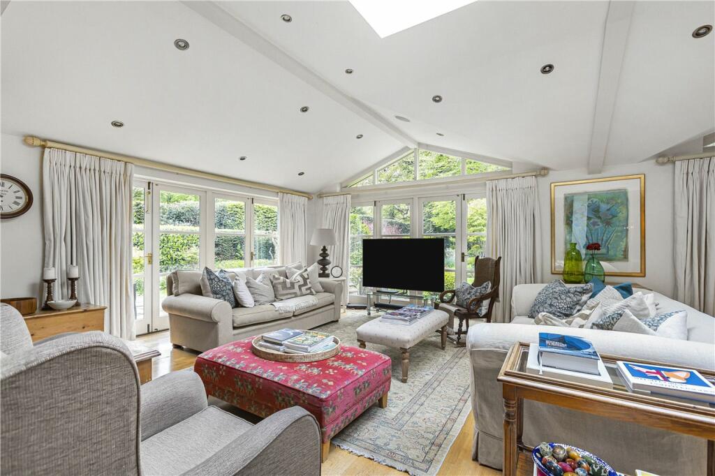 Additional image 5 of Tewin Close, Tewin, Welwyn, AL6