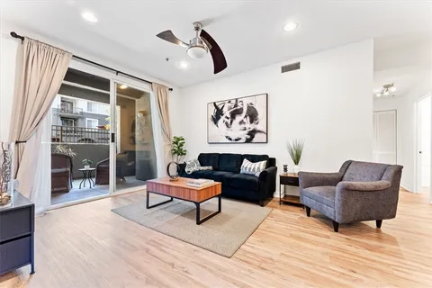 1801 E Katella Avenue Unit 1030, Anaheim, CA 92805