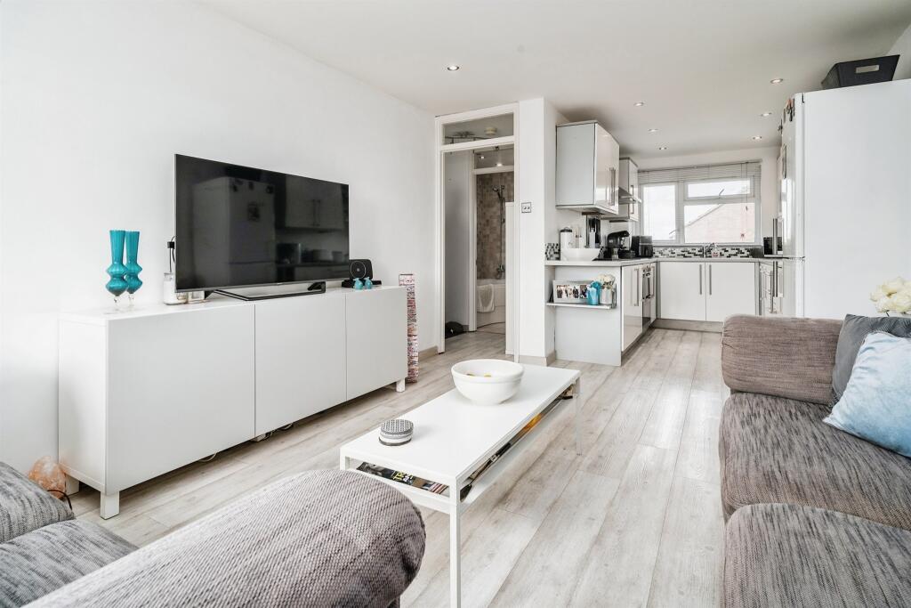 Additional image 6 of Gould Close, North Mymms, Hatfield