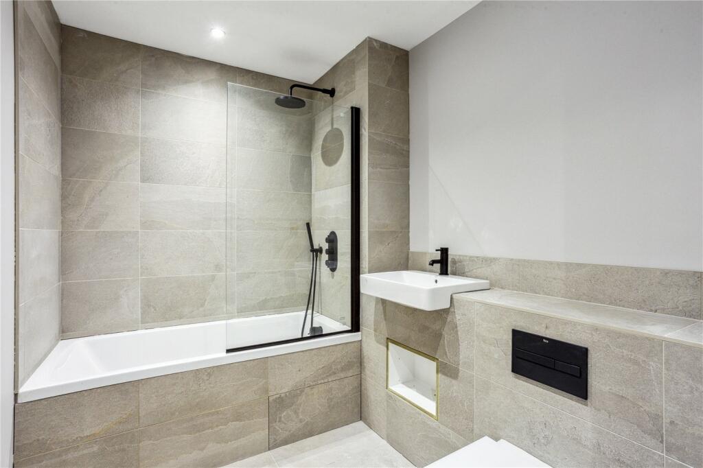 Additional image 9 of Flat 36, The Pressworks, Northwood St, Birmingham, B3