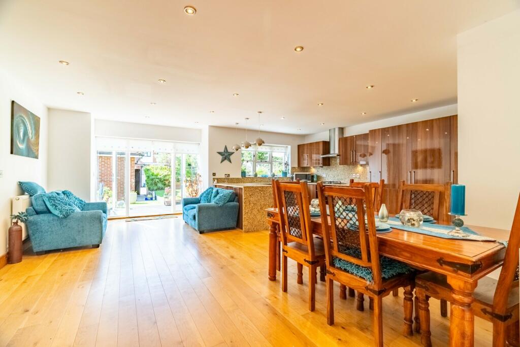 Additional image 23 of Watford Road, St. Albans, Hertfordshire, AL2