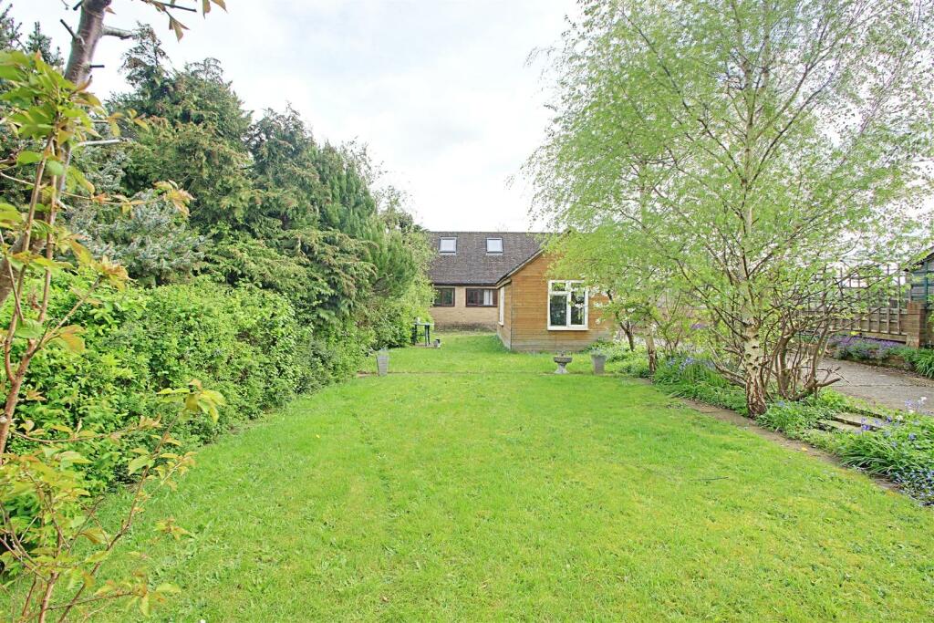 Additional image 6 of Collyer Road, London Colney, St Albans