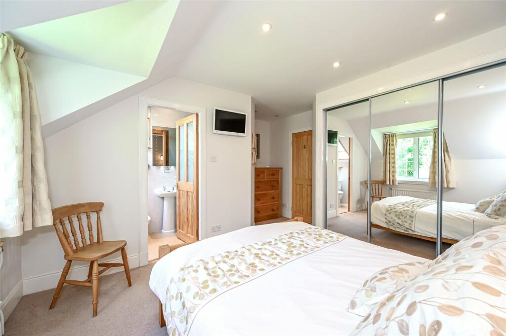 Additional image 17 of Bridge Of Bennie House and Cottage, Banchory, Aberdeenshire, AB31