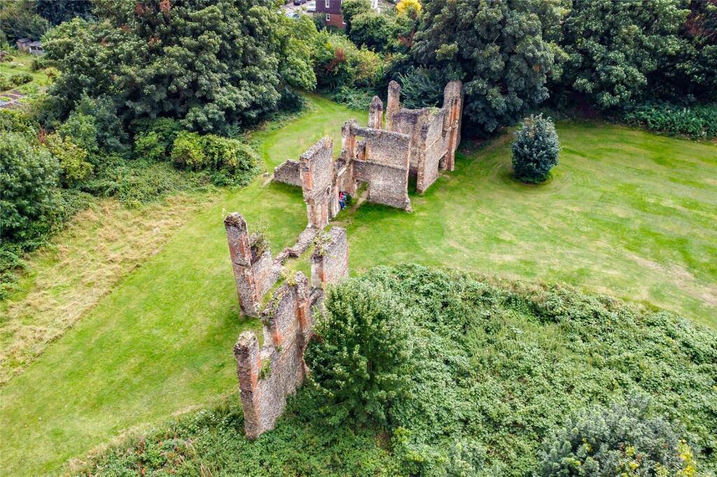 Additional image 13 of Old Sopwell Gardens, St. Albans, Hertfordshire, AL1