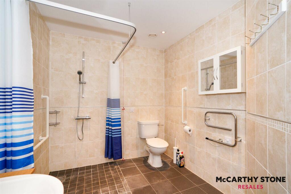 Additional image 13 of Peel Court, College Way, Welwyn Garden City, Hertfordshire, AL8 6DG