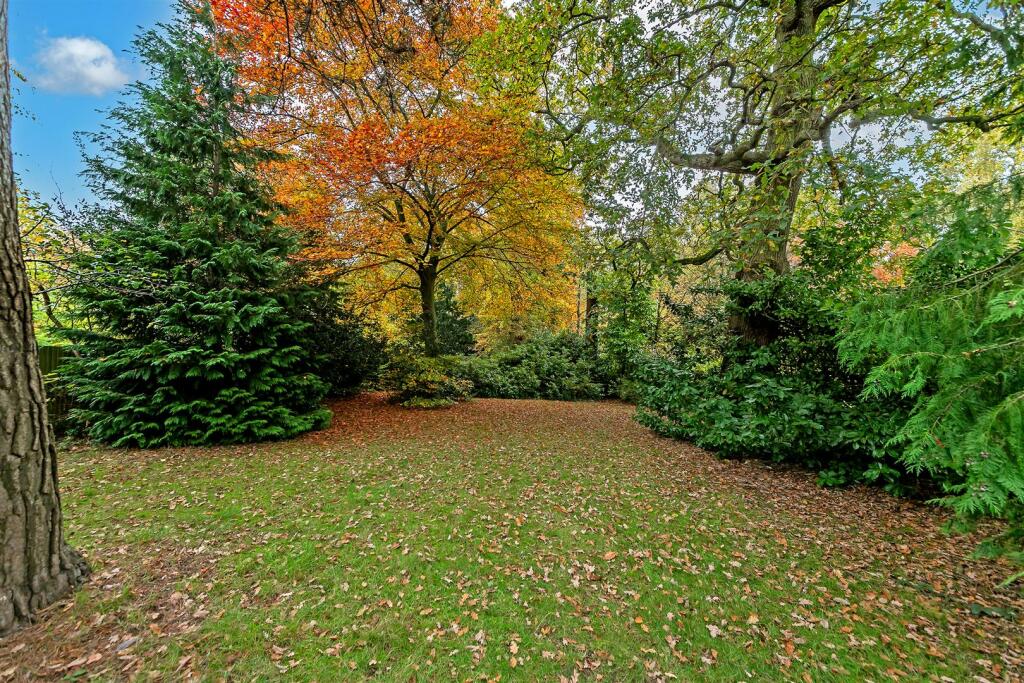 Additional image 8 of Homewood Road, St. Albans