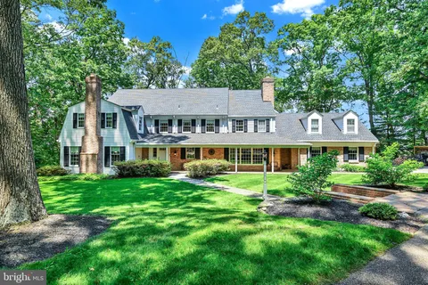 15 Woodmyers Road, York, PA 17403