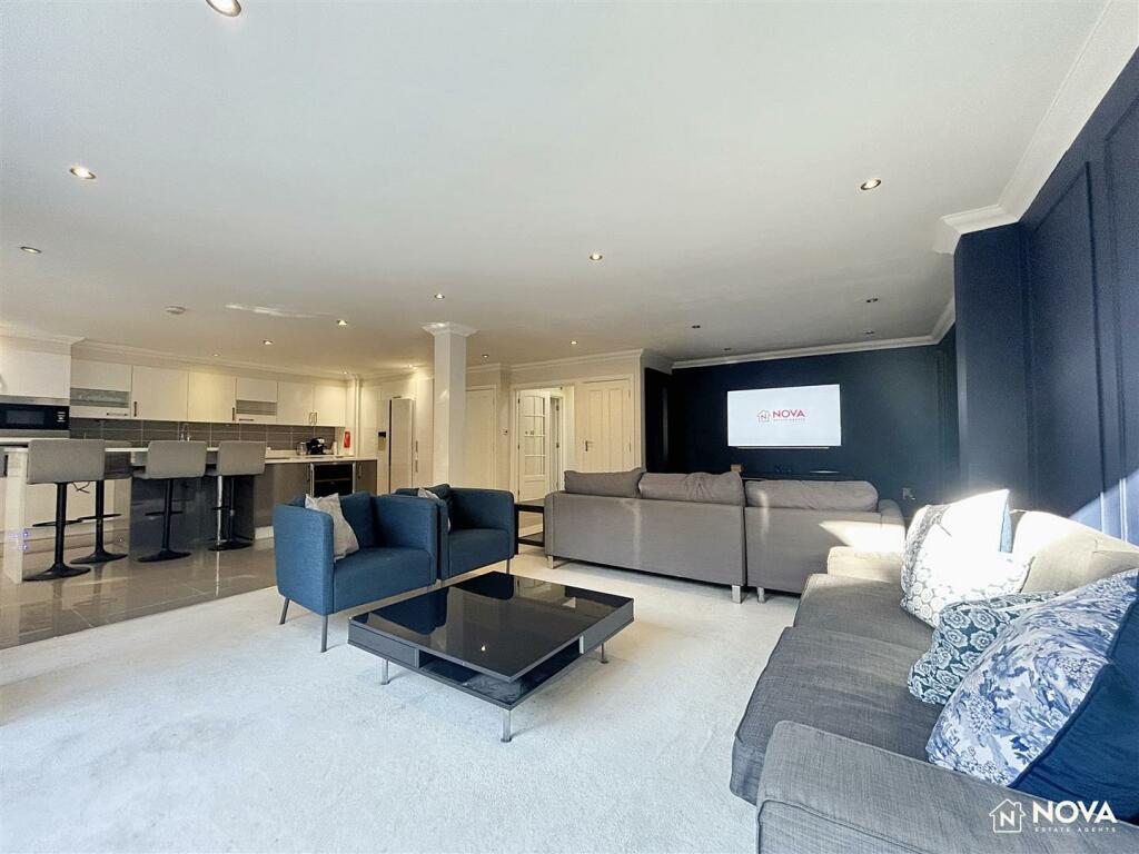 Additional image 10 of Ridge Avenue, Harpenden