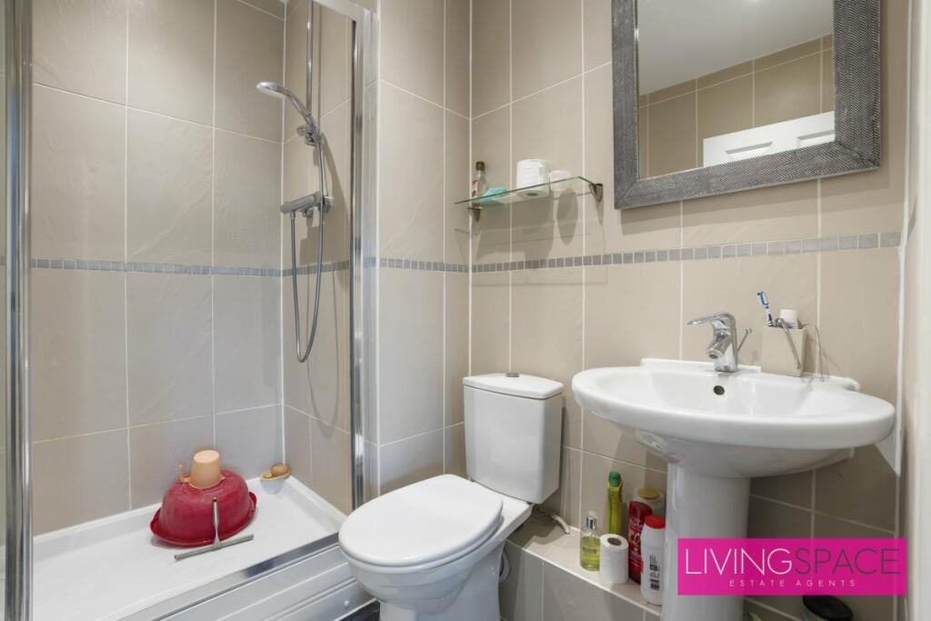 Additional image 13 of Beningfield Drive,