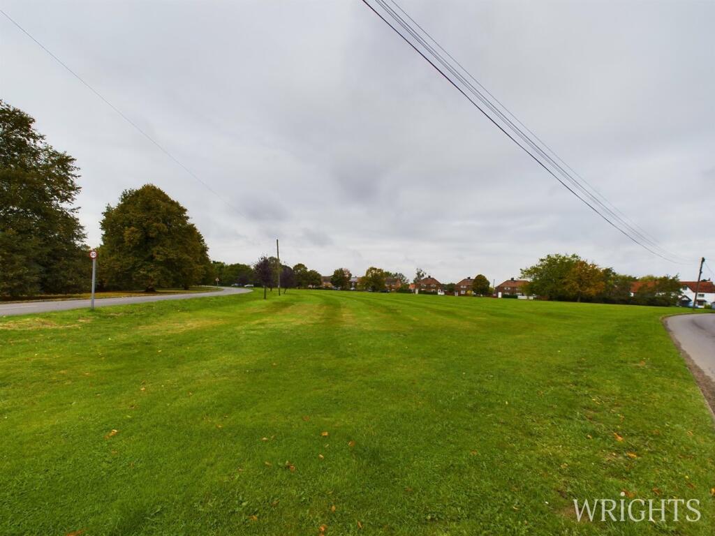 Additional image 21 of Burnham Green Road, Welwyn, AL6