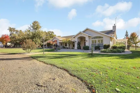 845 Justeson Avenue, Gridley, CA 95948