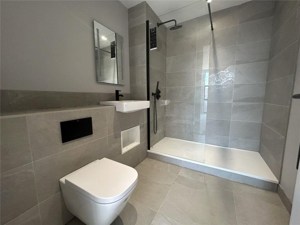 Additional image 5 of Flat 11, The Pressworks, Northwood Street, Birmingham, B3