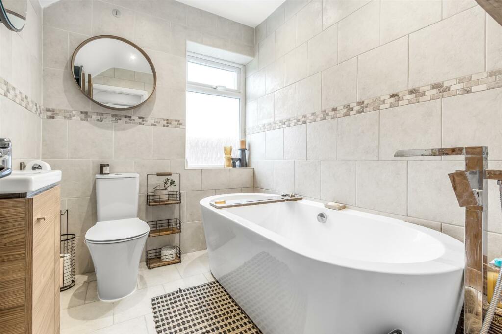 Additional image 13 of Bell Lane, Brookmans Park