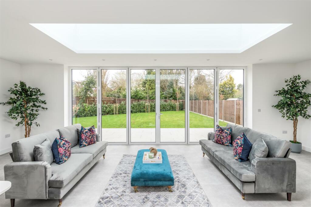 Additional image 9 of Sandridgebury Lane, St. Albans