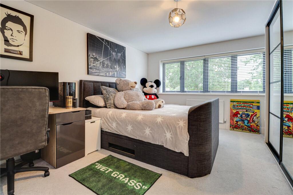 Additional image 15 of Park Street Lane, Park Street, St. Albans, AL2