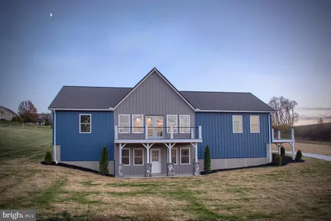 Property image - 809 Borough Line Road, Mifflinburg, PA 17844