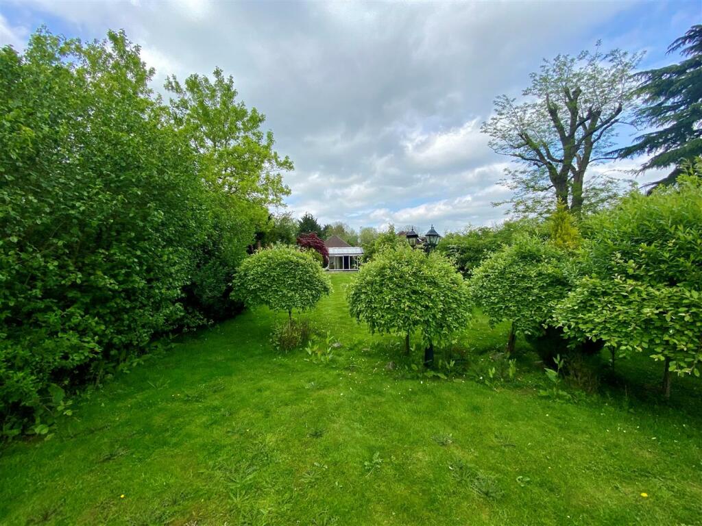 Additional image 14 of Hawkshead Lane, North Mymms